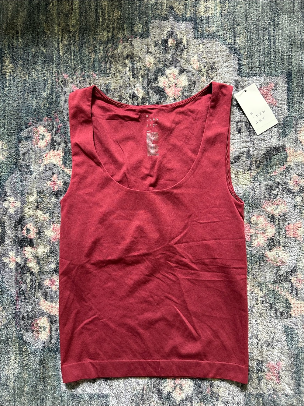 a new day Women's Wine Red Scoop Neck Smootheze Tank NWT Size Small Chic Layer